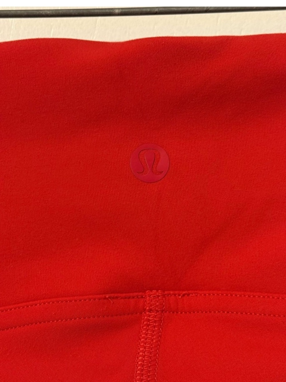 Lululemon Oxford red leggings - Picture 3 of 3